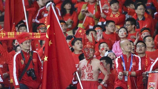 谈到应对好莱坞的全球攻势，各国都制定出了抵制措施:进口配额、征收高额关税、放映配额、对本国电影业提供补贴等尽管这些措施在不同的国家和地区取得了不同程度的收效，但从好莱坞依然雄霸电影市场的姿态中可以看出:这种被动的抵制定不是最根本的解决方法。